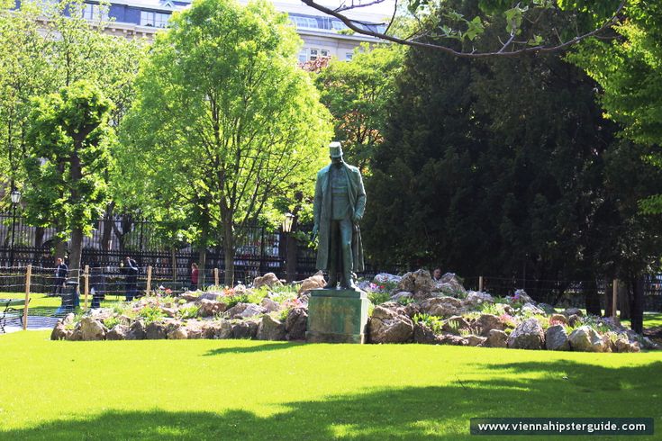 Kaiser Franz Joseph Statue in Burggarten, Vienna. Wien